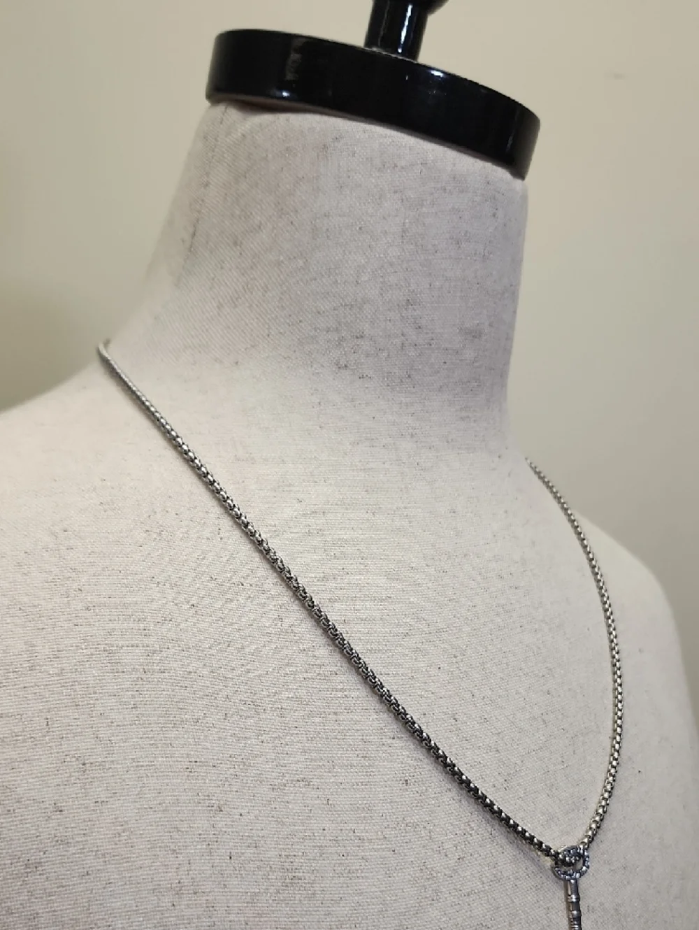 DKNY Silver Tone Key Pendant Necklace Minimalist Chain